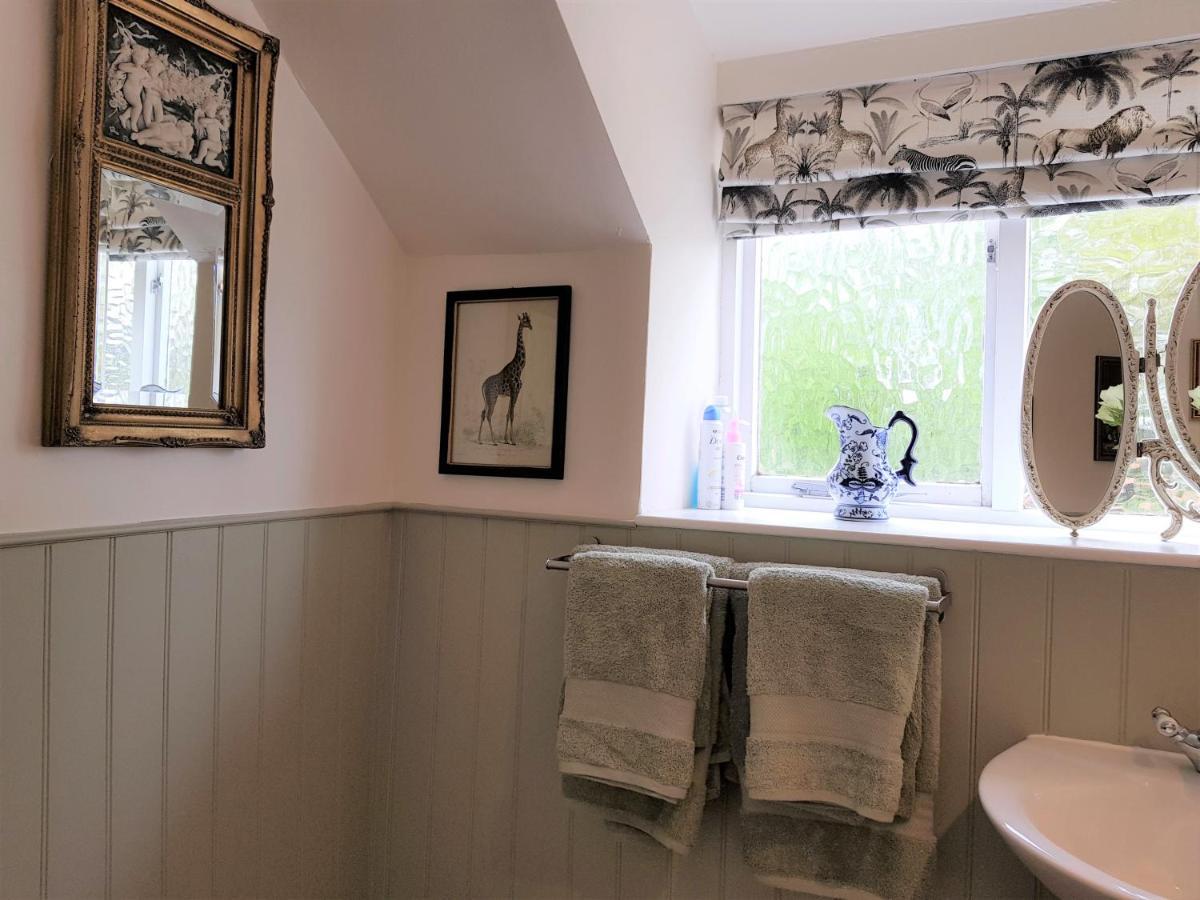 Cruck Cottage Pickering Extérieur photo