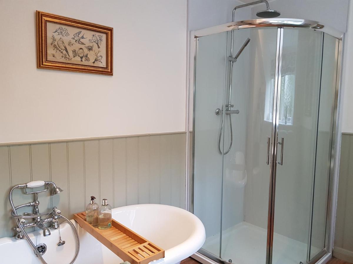 Cruck Cottage Pickering Extérieur photo