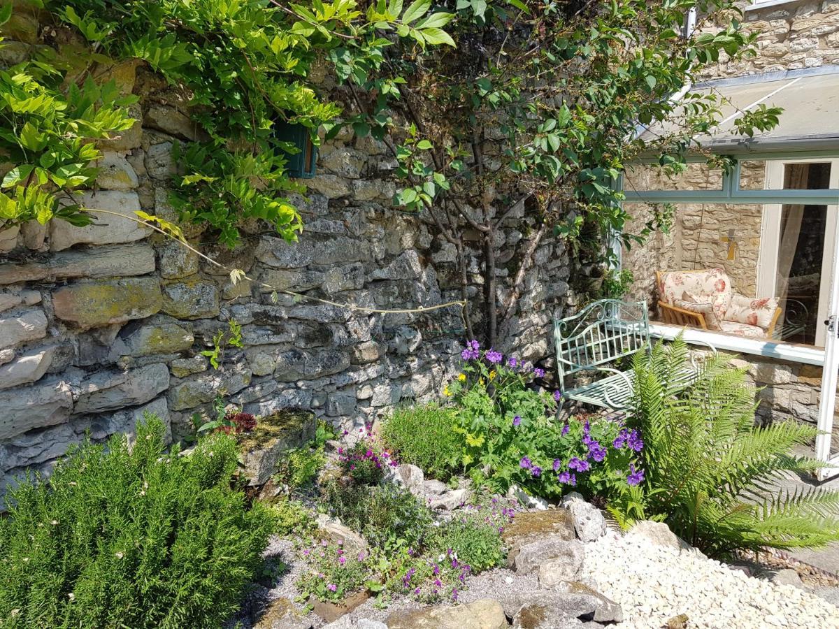 Cruck Cottage Pickering Extérieur photo