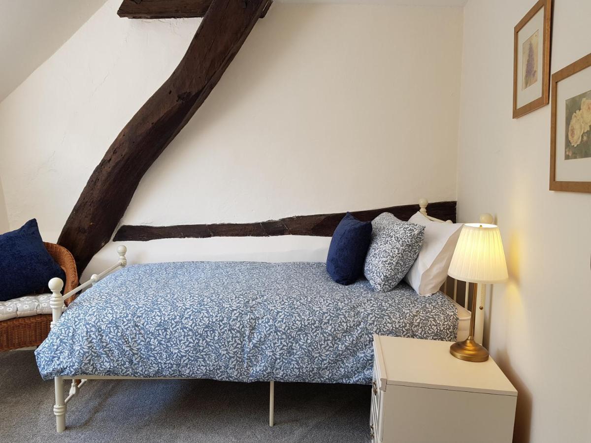 Cruck Cottage Pickering Extérieur photo
