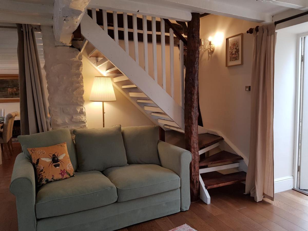 Cruck Cottage Pickering Extérieur photo